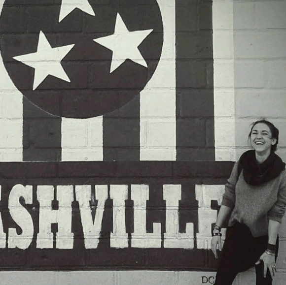 Meet your Posher, Danel - Picture 1 of 1